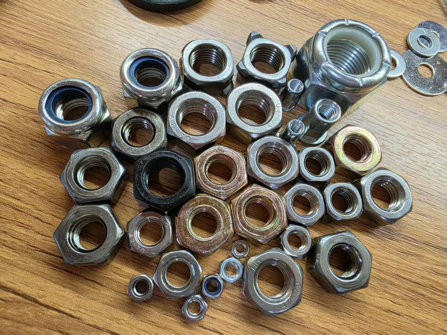 หัวน็อต